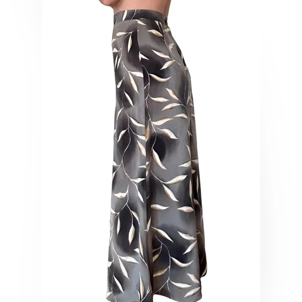 City Clothing Co vintage leafy